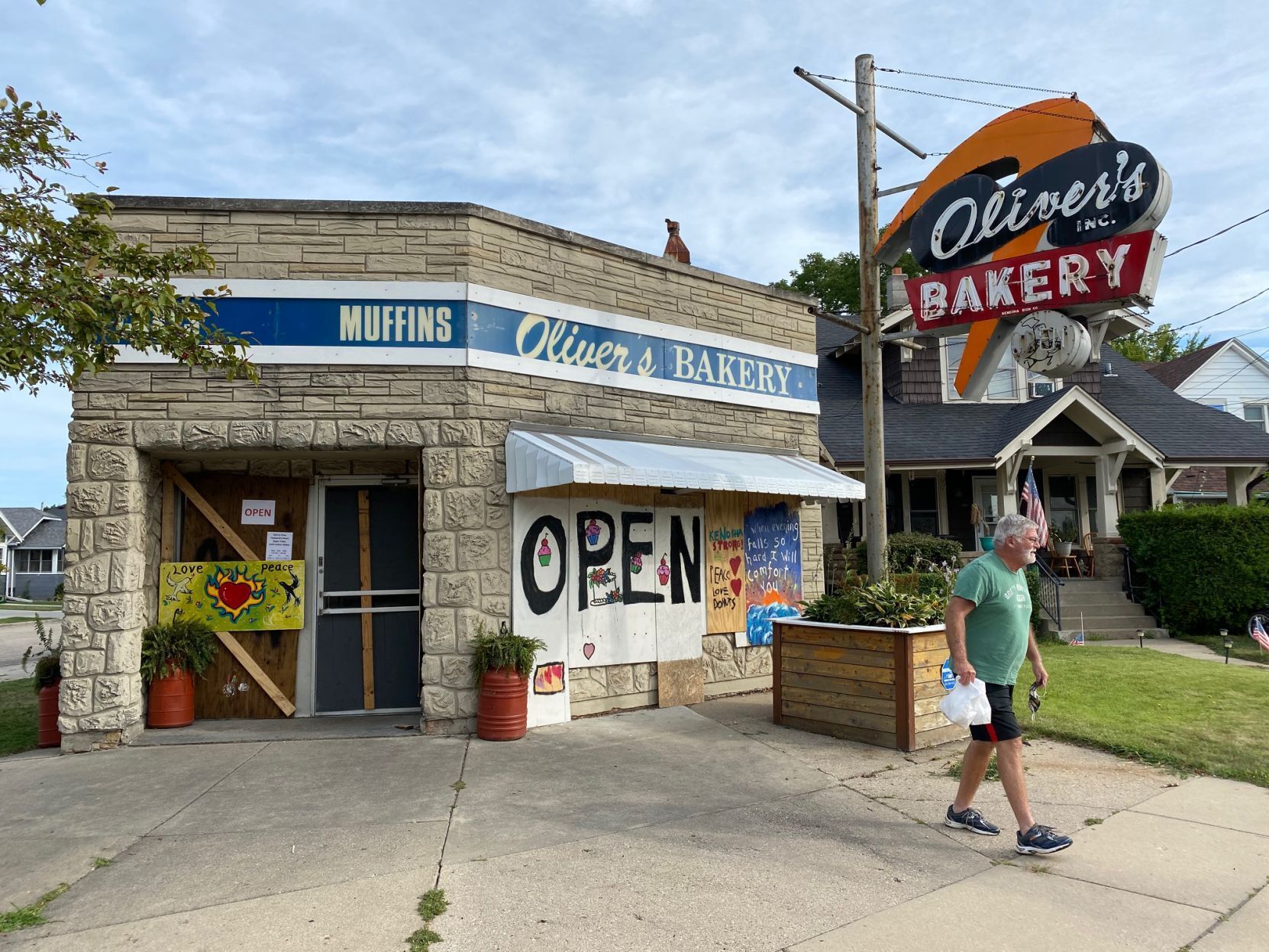 Oliver's Bakery